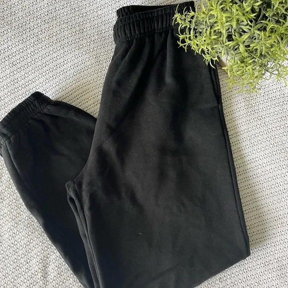 Dynamite Joggers - Picture 1 of 4